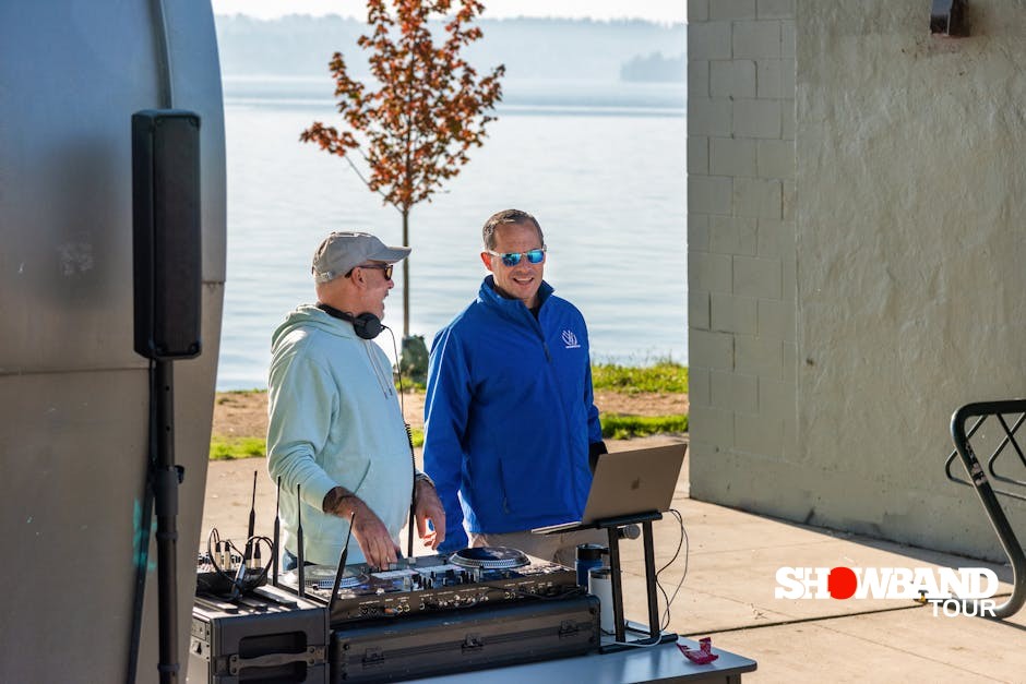 wedding communication with dj