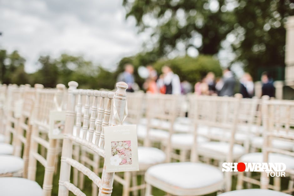 guest seating arrangement