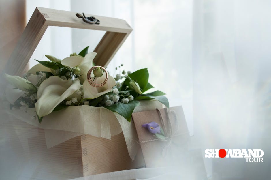 engagement gifts ideas