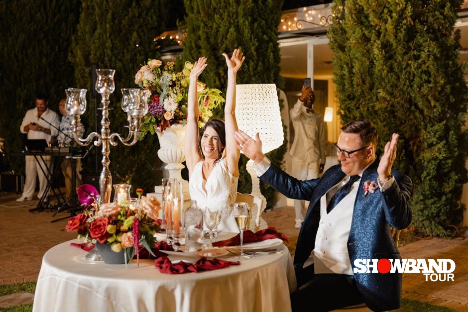 funny wedding guests