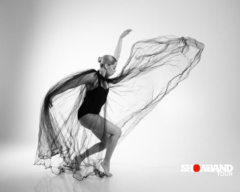 modern wedding dancers